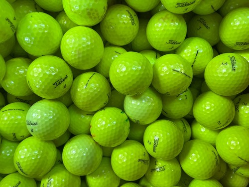 Yellow titleist pro v1 - 40,
