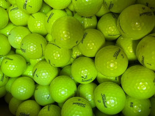 Yellow titleist pro v1 - ,